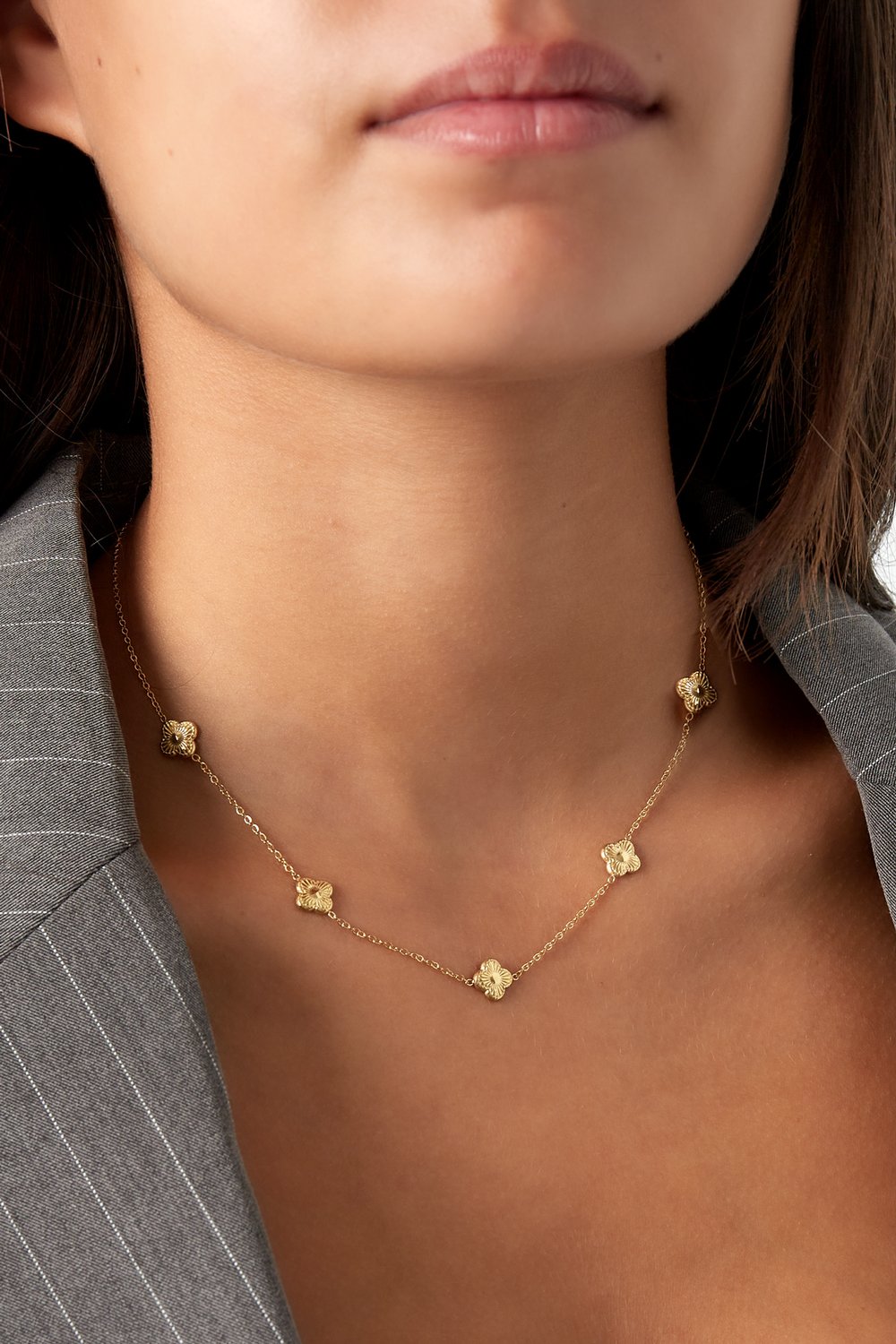 Necklace clover with pattern Gold Color Stainless Steel h5Picture2